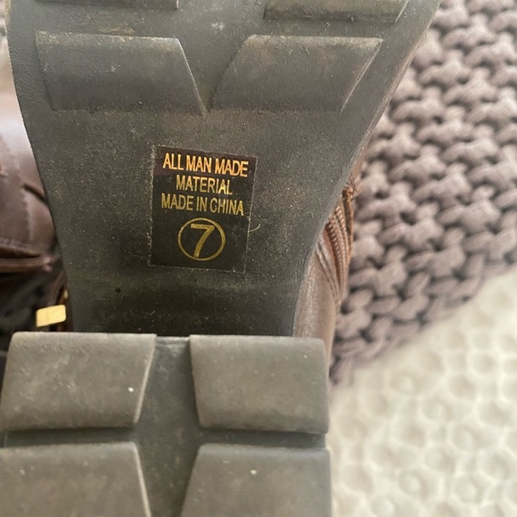 Brown Leather Ankle Boots - Picture 6 of 7